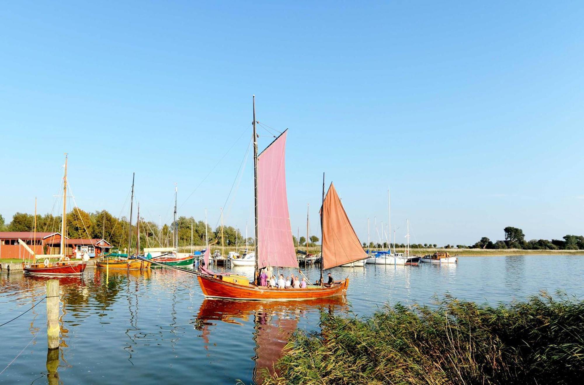 Meerduft Mit Eckterrasse Wustrow (Fischland) Exterior foto